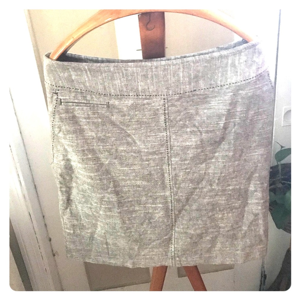 Sale ❤️❤️❤️ price! Merona skirt!